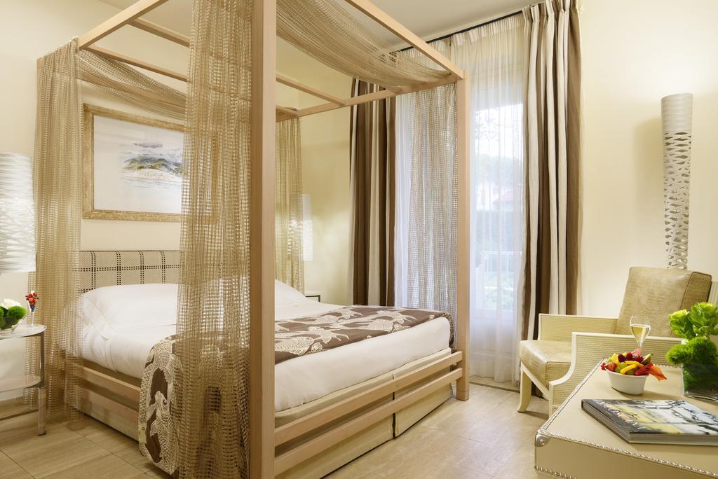 Villa Roma Imperiale Форте дей Марми Екстериор снимка